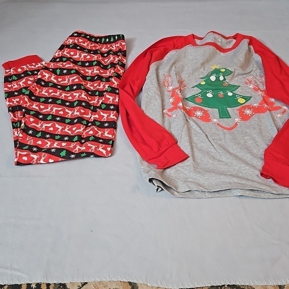 Men's If Family, Christmas Holiday Pajamas Set sz S Red Grey Black